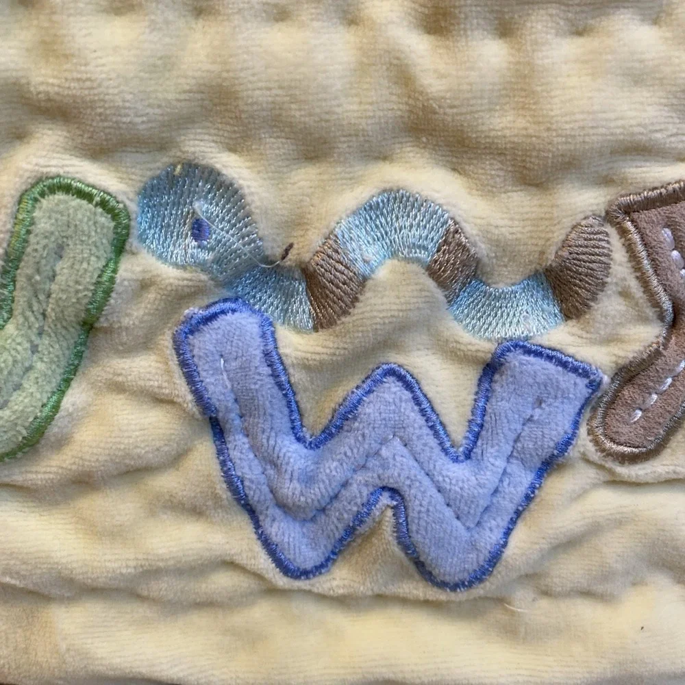 CARTER'S JUST ONE YEAR Alphabet Animals Design Quilted‎ Baby Blanket 40